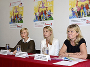 Julia Grohnert, Veranstaltungsorganisation Lilalu, Svenja von Weitershausen, M.A., Pädagogik Lilalu,  Stadträtin Gabriele Neff, stellv. Vorsitzende der Fraktion FDP-HUT-Piraten, Mitglied im Kinder- und Jugendhilfeausschuss (©Foto: Ingrid Grossmann)